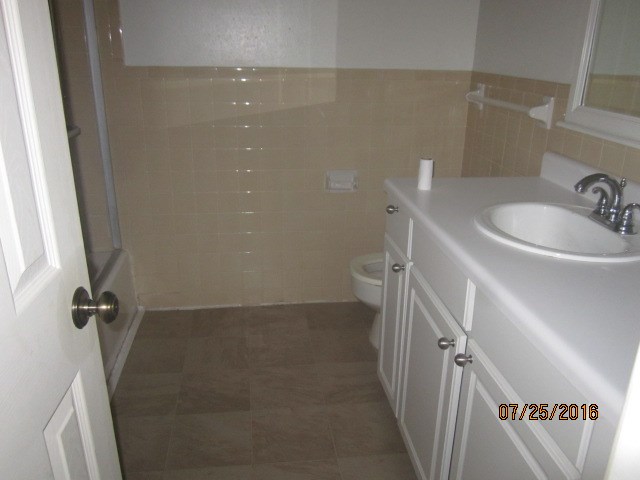 Norwood Acres 3rd Rogers - Residential