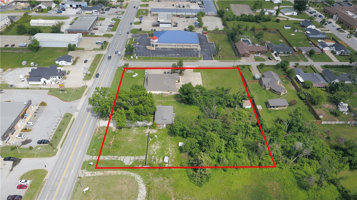 Mitchell Place Rogers - Commercial Lease