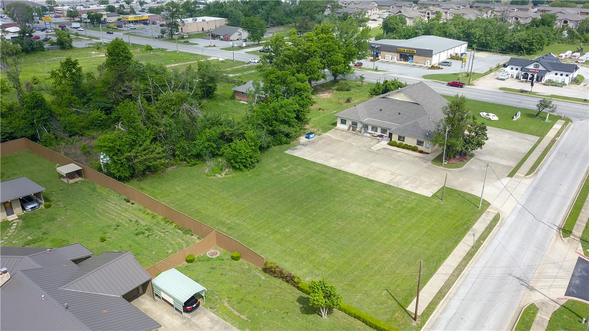 Mitchell Place Rogers - Commercial Lease