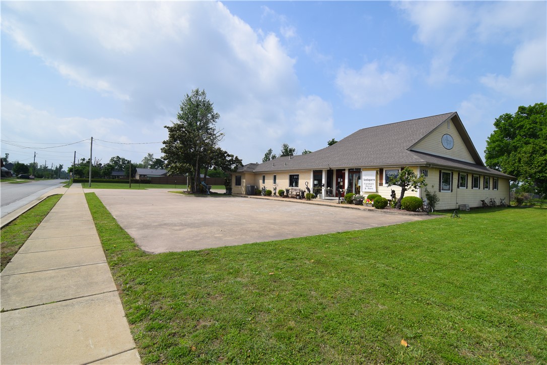 Mitchell Place Rogers - Commercial Lease