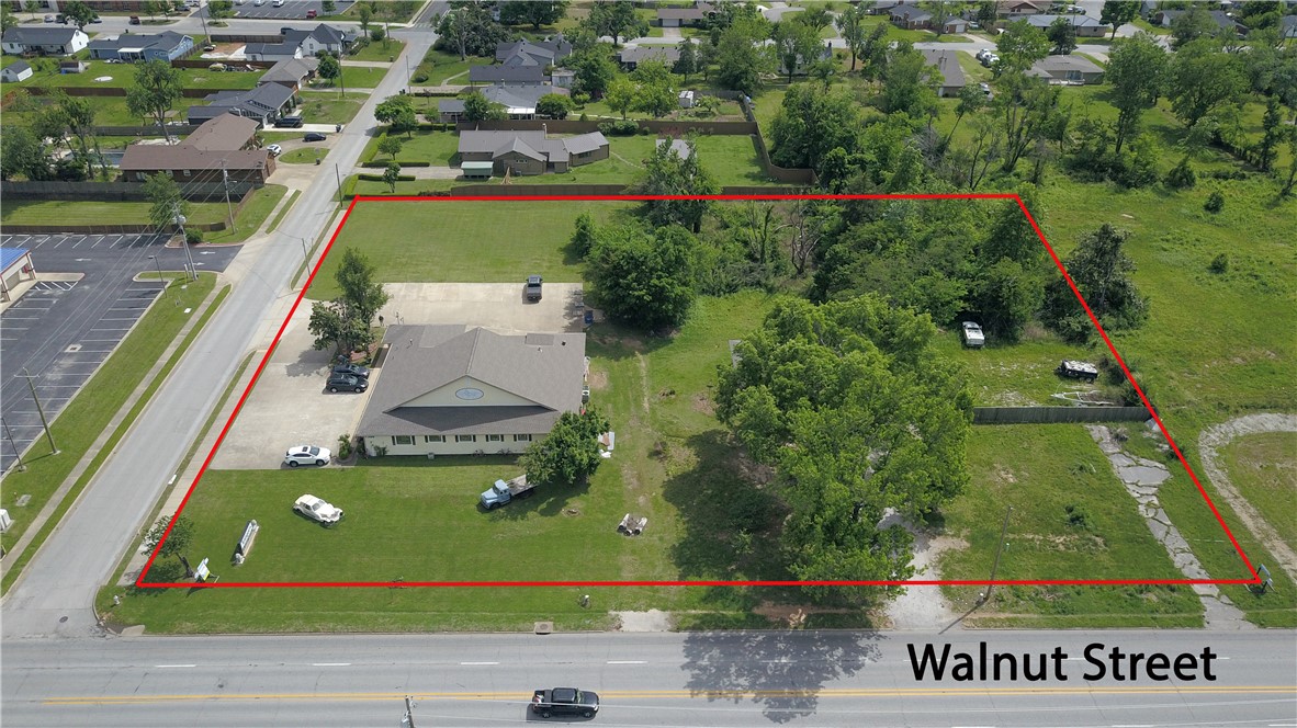 Mitchell Place Rogers - Commercial Lease