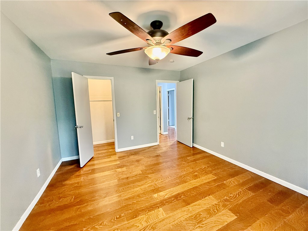Townhouse Tct 3 A/K/A Drake Court Bvv - Residential