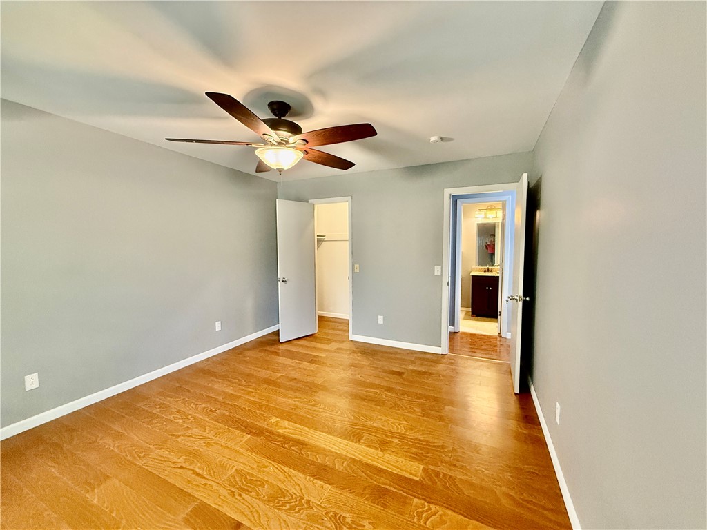Townhouse Tct 3 A/K/A Drake Court Bvv - Residential