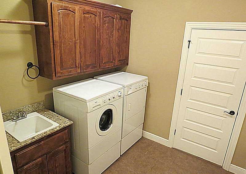 Oxford Ridge Sub Bentonville - Residential Lease