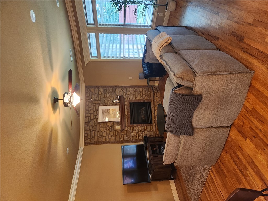 Oxford Ridge Sub Bentonville - Residential Lease