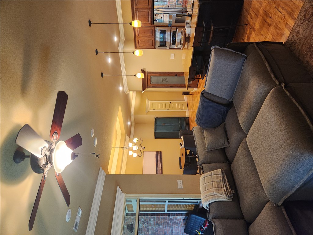 Oxford Ridge Sub Bentonville - Residential Lease