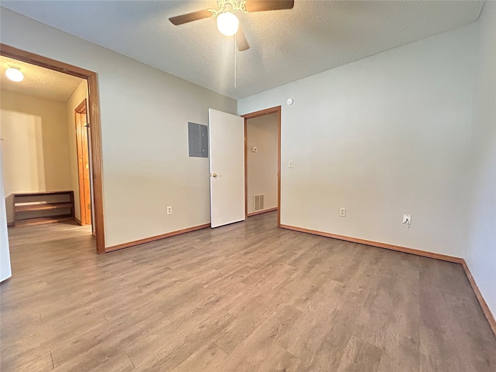 University Acres Sub - Residential Lease