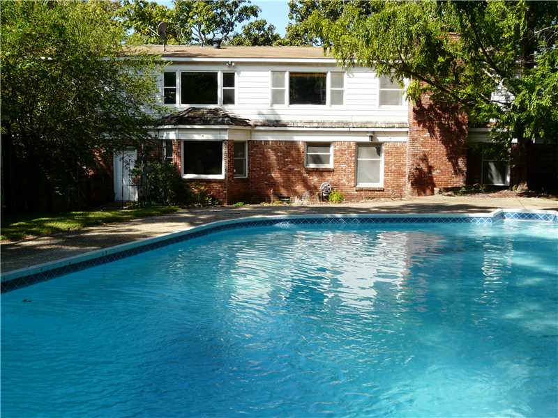 Oaks Manor Sub - Residential