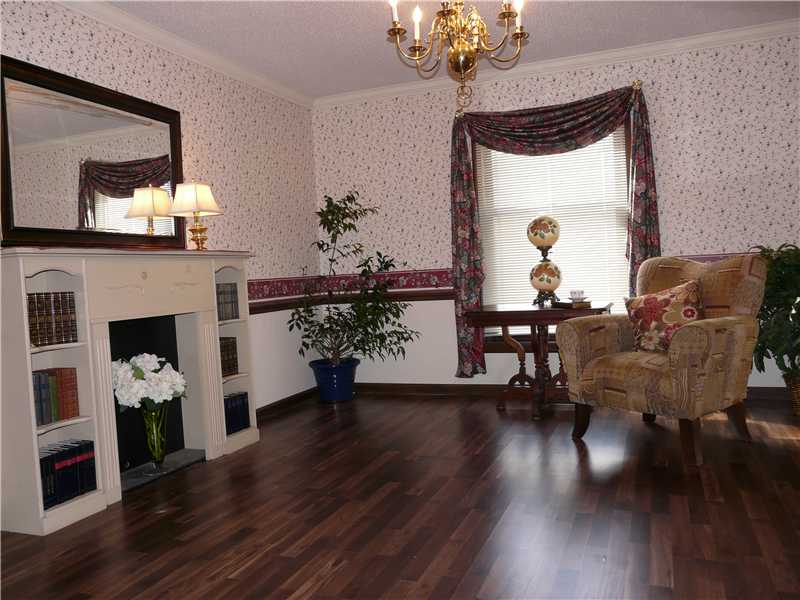 Oaks Manor Sub - Residential