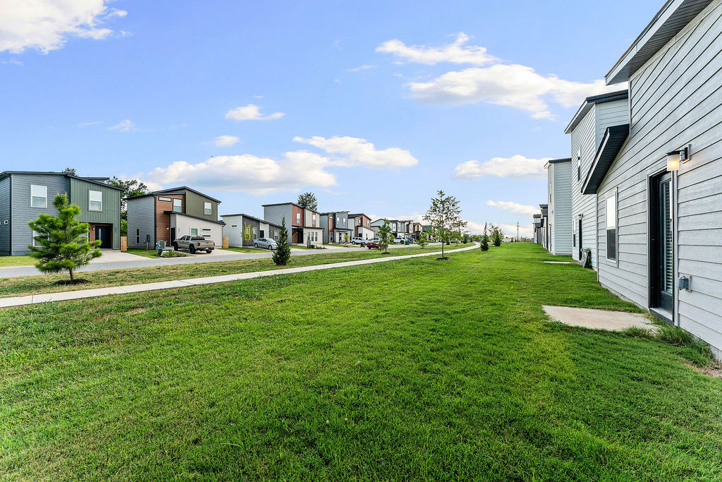 FEATHERSTON VILLAGE PH 2-CENTERTON - Residential