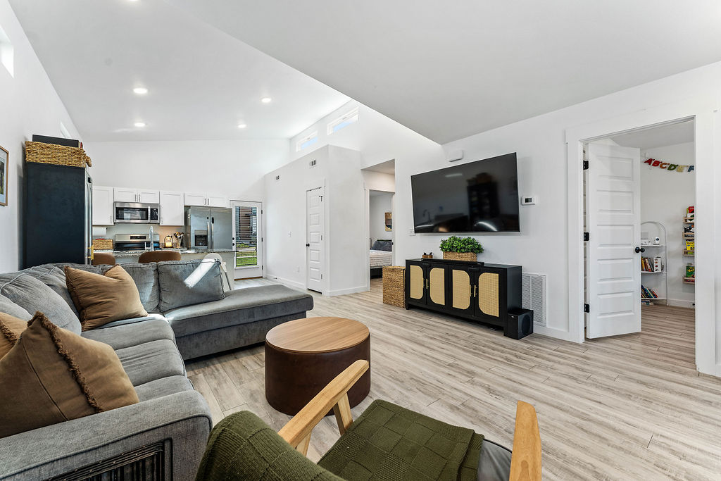 FEATHERSTON VILLAGE PH 2-CENTERTON - Residential