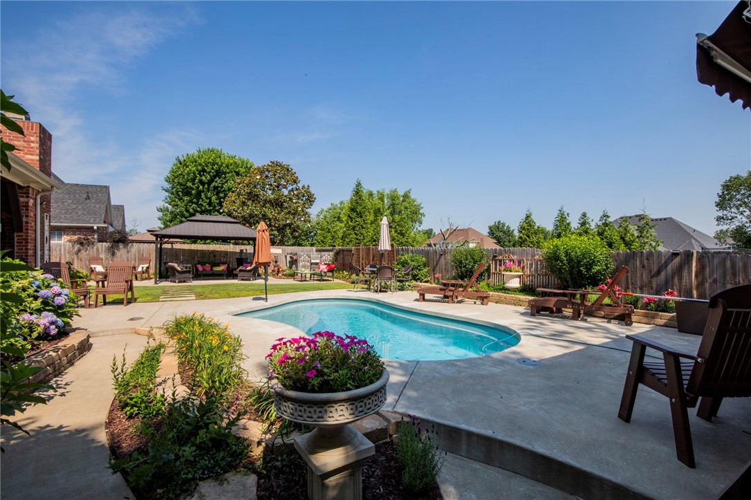 Highland Knolls Unit 2 Ph 2 Rogers - Residential