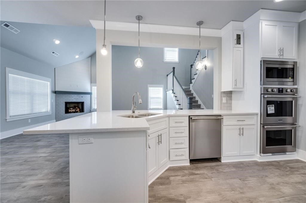 Starr Lake - Residential Lease