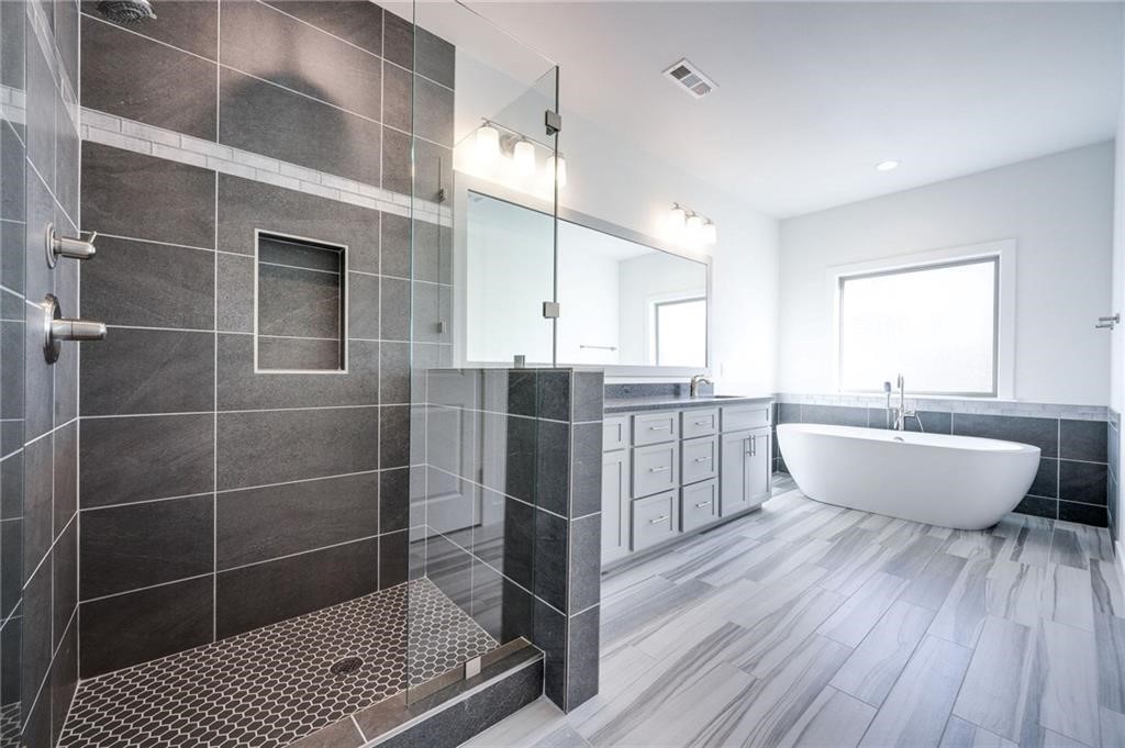 Starr Lake - Residential Lease