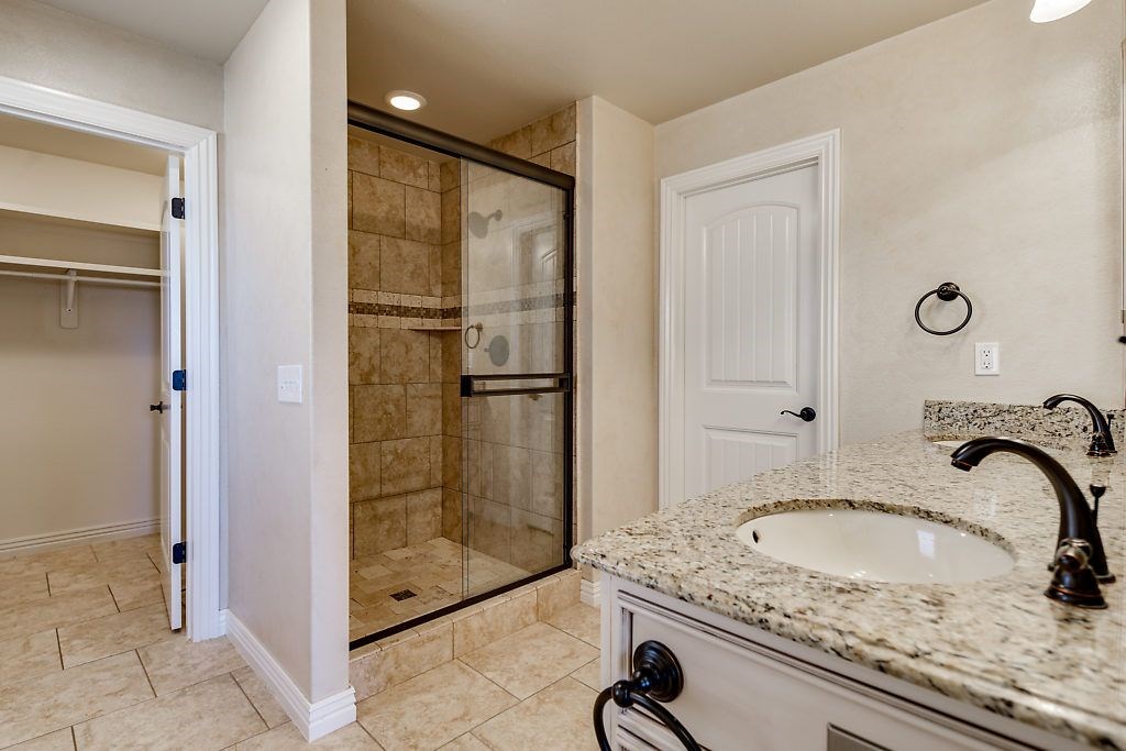 Riverwalk Farm Estates Ph IV Bentonville - Residential