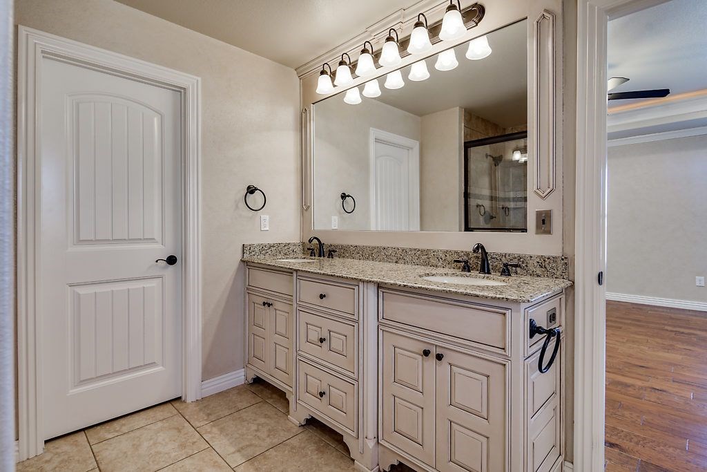 Riverwalk Farm Estates Ph IV Bentonville - Residential
