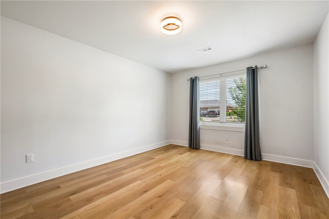 Hendrix Sub Bentonville - Residential Lease