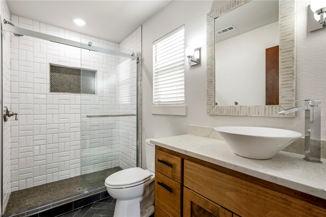 Hendrix Sub Bentonville - Residential Lease