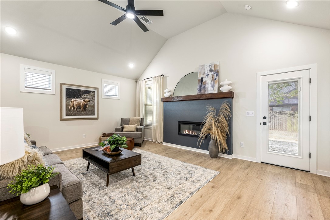 Jacobs Crossing - Residential