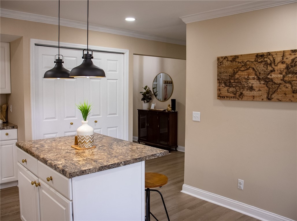 330 Dutchmans Condo - Residential