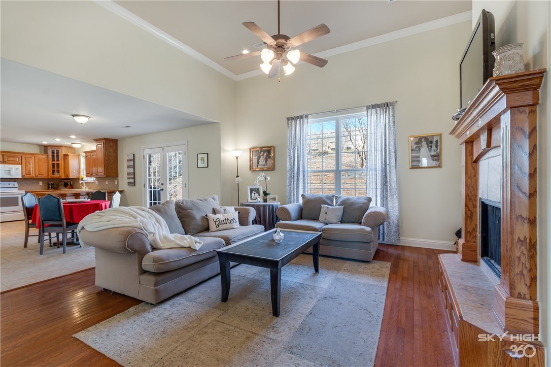 Stoney Creek Place Sub Rogers - Residential