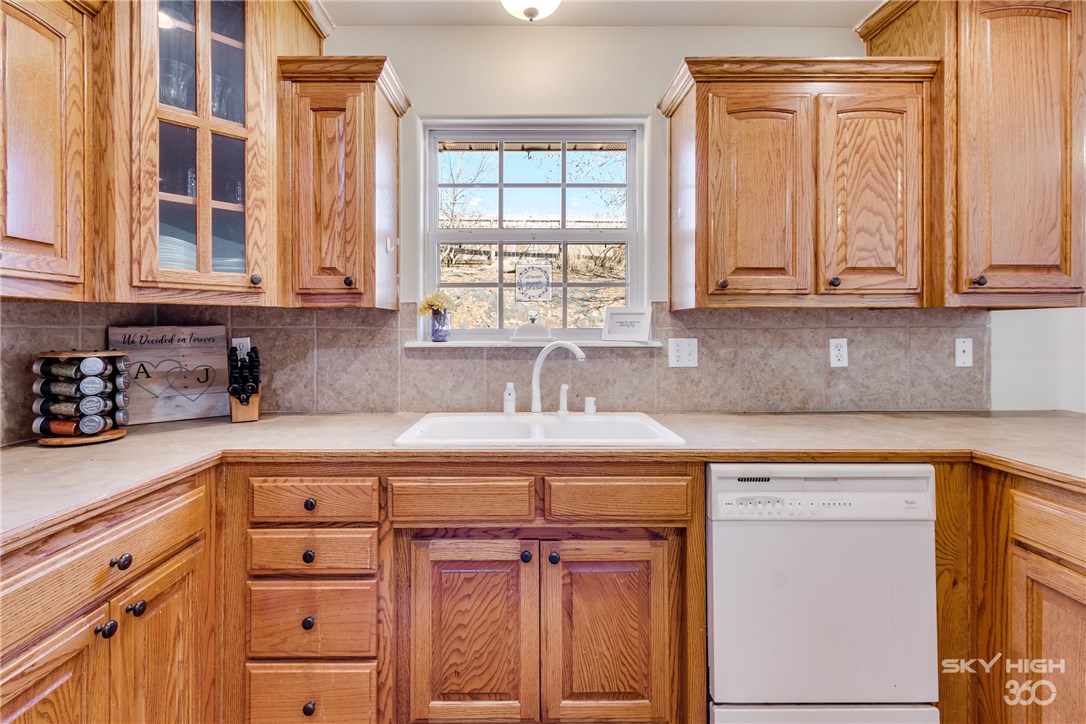 Stoney Creek Place Sub Rogers - Residential