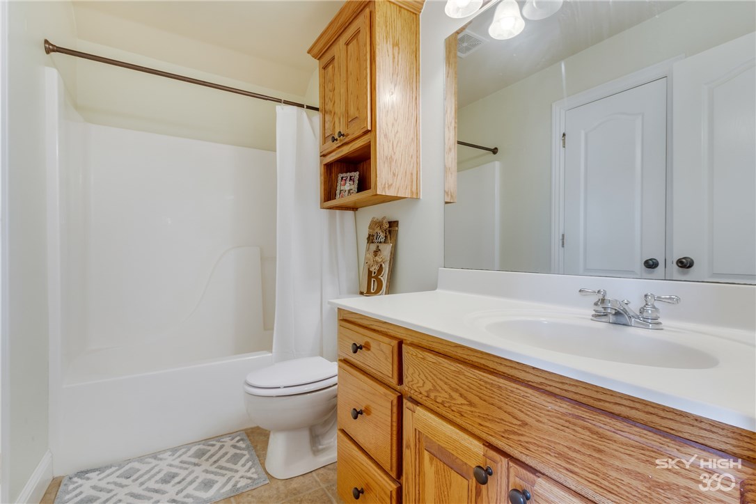 Stoney Creek Place Sub Rogers - Residential