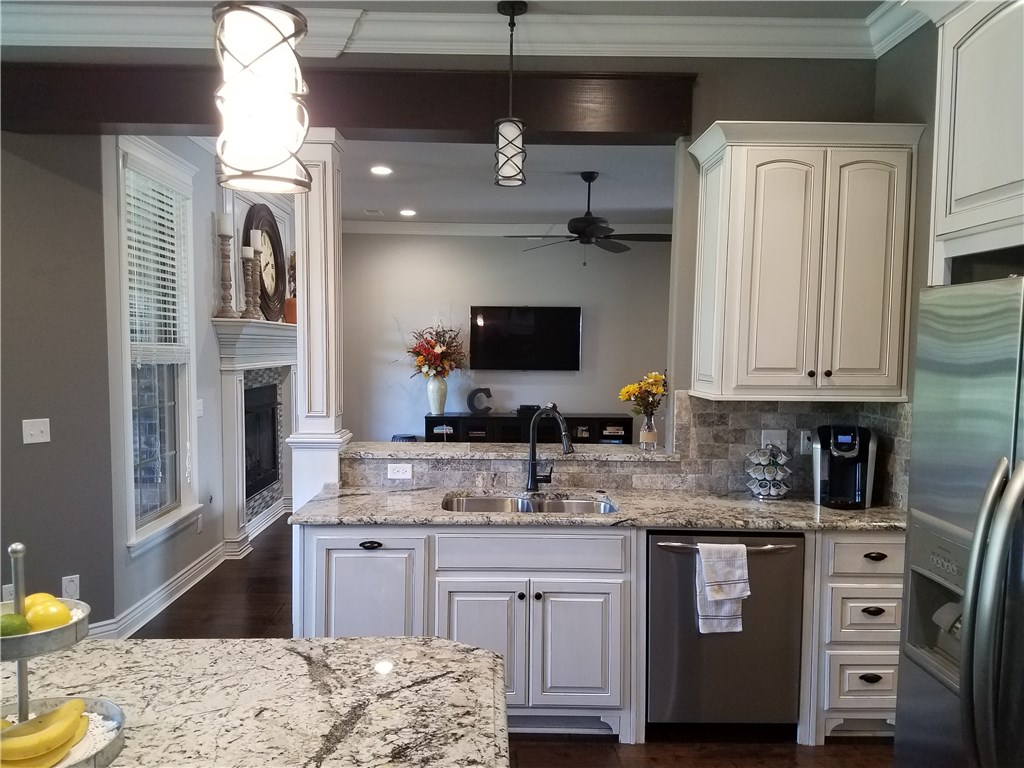 Amber Ridge At Woods Creek Bentonville - Residential