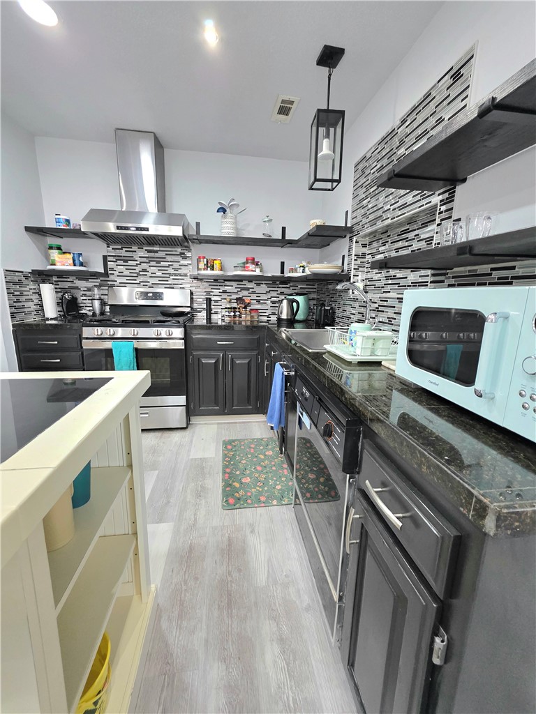 Pine Meadow Add-Rogers - Residential