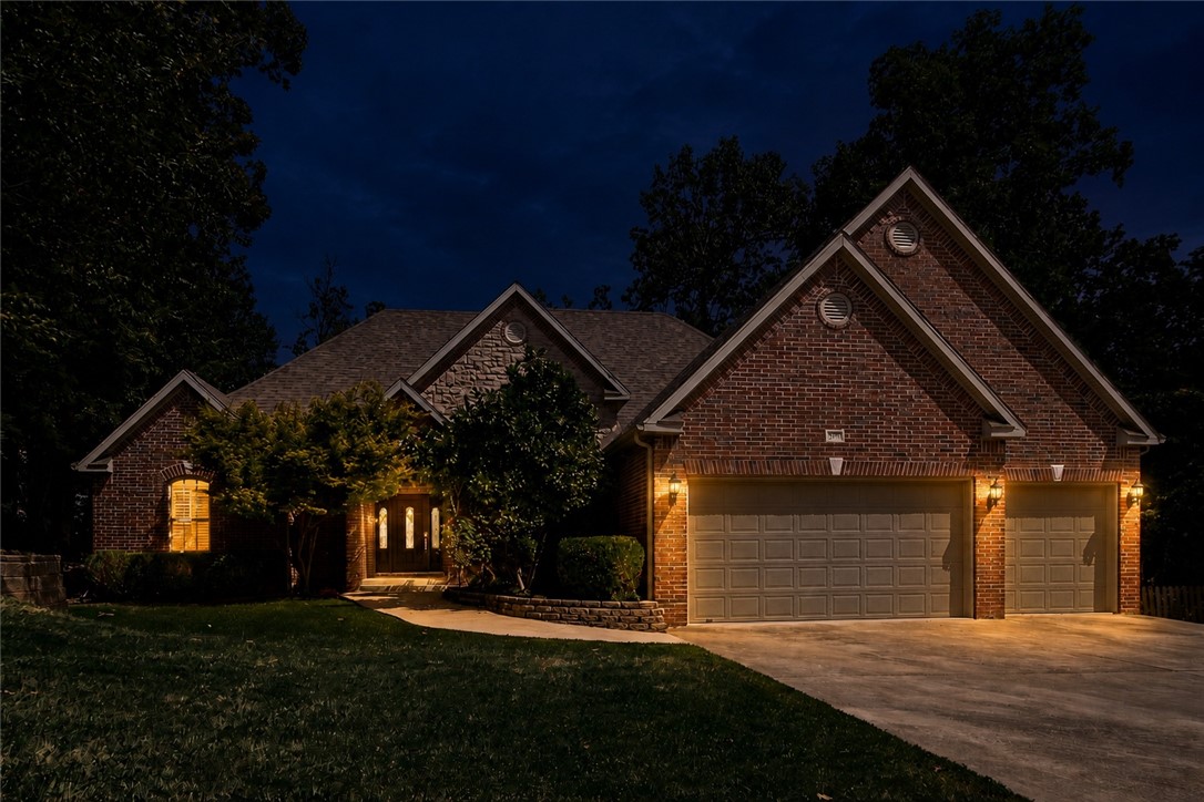 Located just minutes from Downtown Bentonville, this home offers an incredible opportunity to enjoy luxury living close to Crystal Bridges Museum, The Momentary, Walmart’s Home Office, premier dining, coffee shops, shopping, parks, and some of the best biking and trail systems in the country. Tucked away at the end of a quiet cul-de-sac, this home is designed for entertaining, the lower level creates the perfect setup for movie nights, game days, and hosting family & friends. The dedicated media room includes home theatre seating, while the downstairs wet bar and expansive game room area provide endless possibilities for entertaining both adults and kids alike. Step outside to your own private retreat where the hot tub also conveys, creating the ideal place to unwind after a long day or relax with guests. Combining exceptional entertainment spaces, generous room sizes, and an unbeatable Bentonville location, this home offers the very best of Northwest Arkansas living.