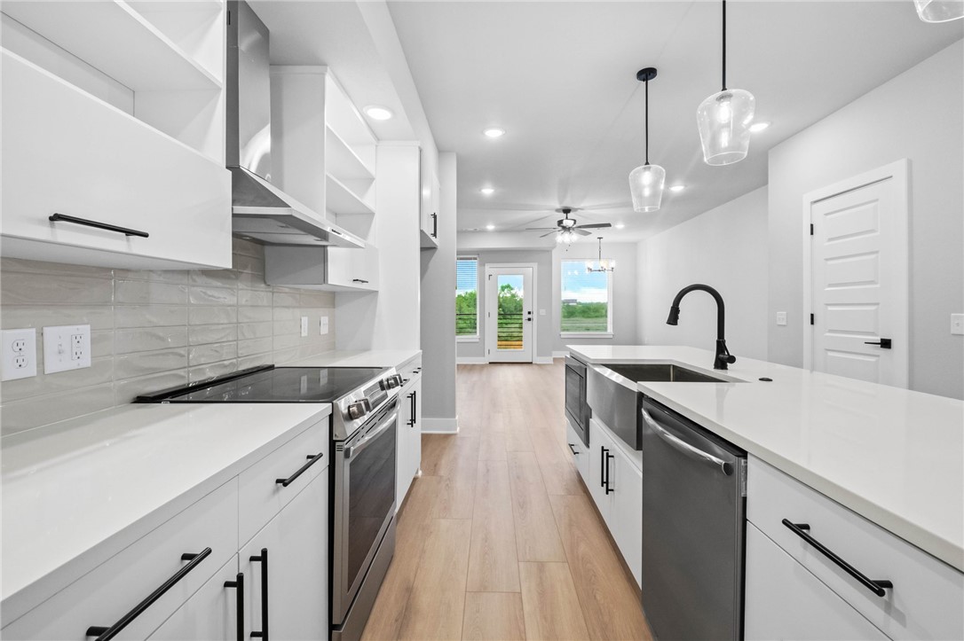 MEDLIN MEADOWS SUB PH 2-BENTONVILLE - Residential