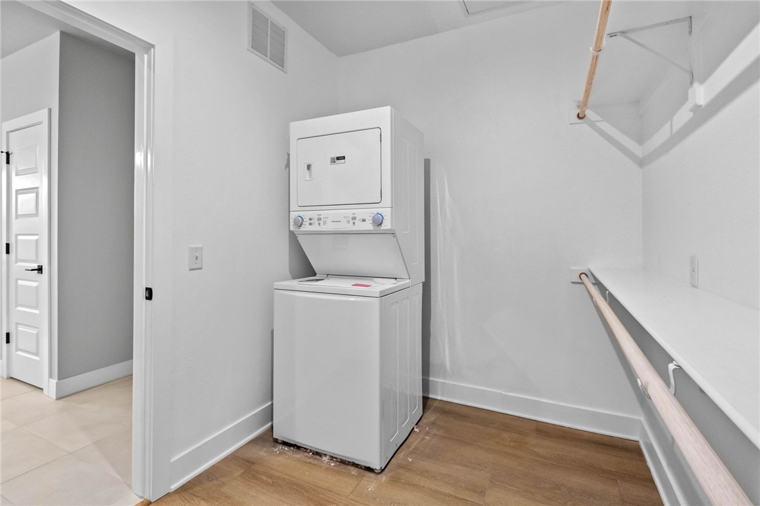 MEDLIN MEADOWS SUB PH 2-BENTONVILLE - Residential