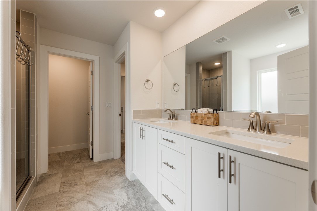 Heritage Ranch Ph Ii Siloam Spgs - Residential