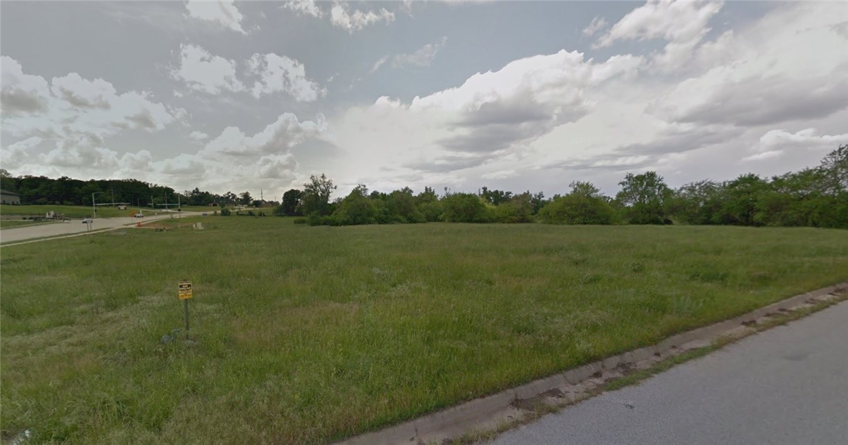 Southern Hills - Commercial Sale