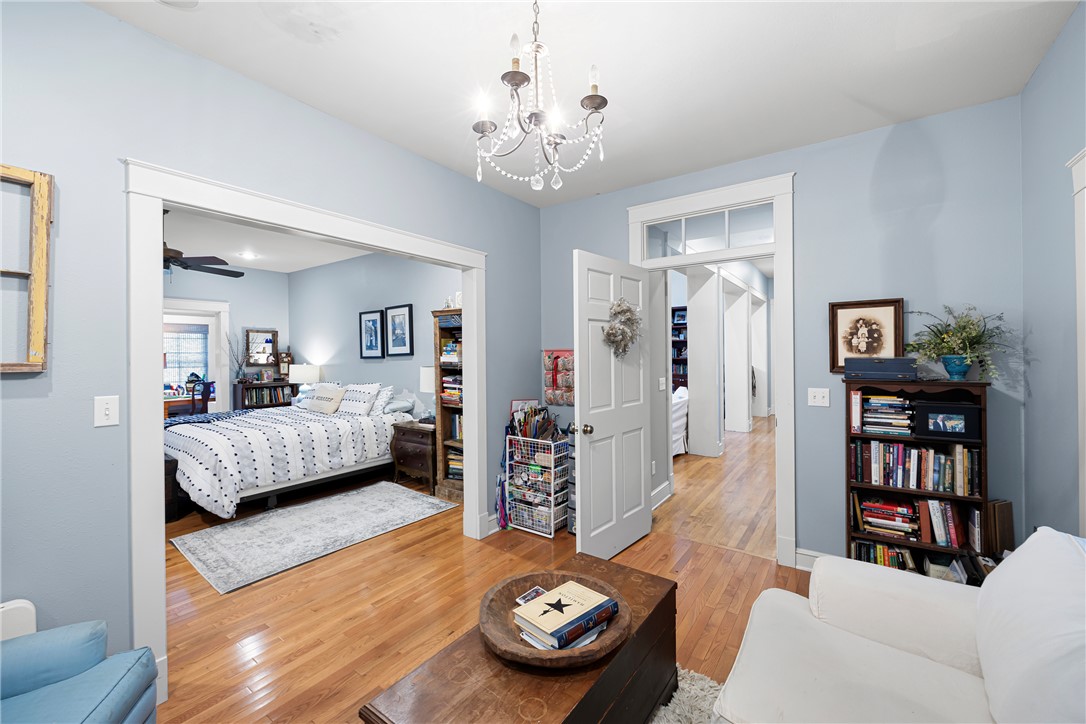 River Oaks - Residential
