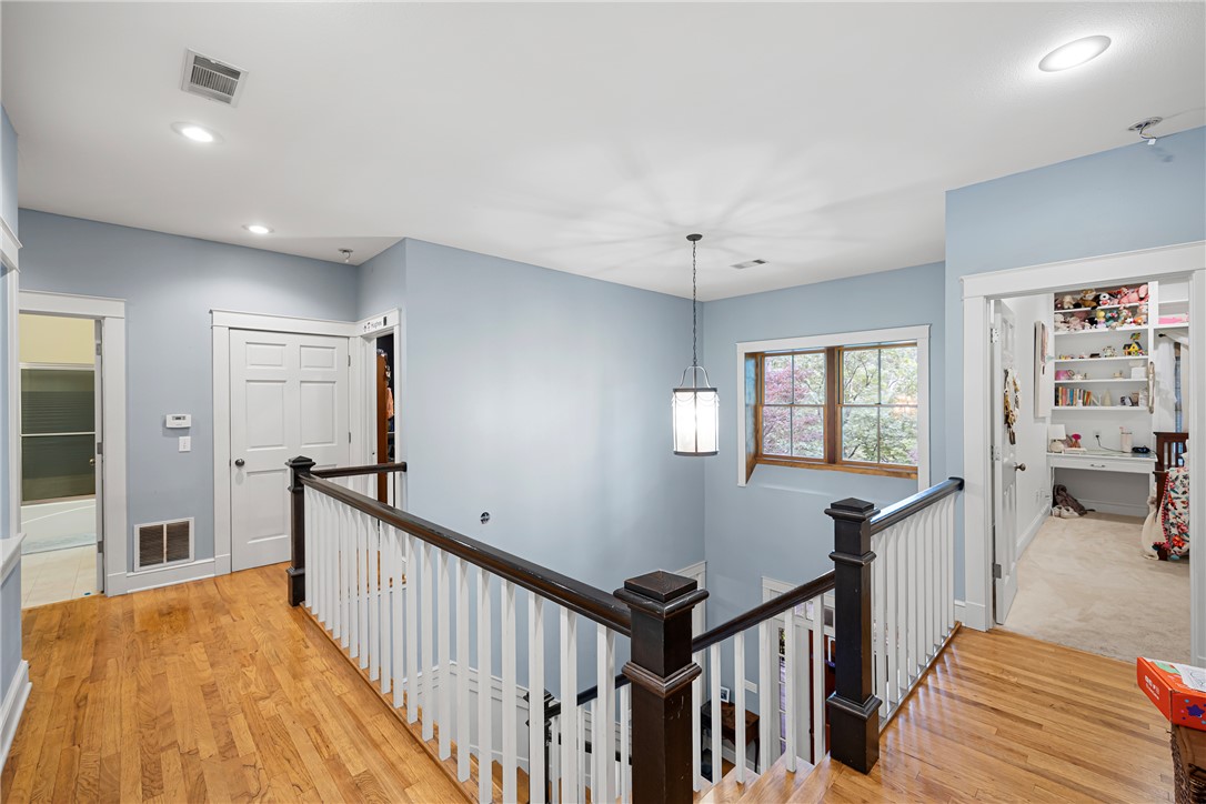 River Oaks - Residential