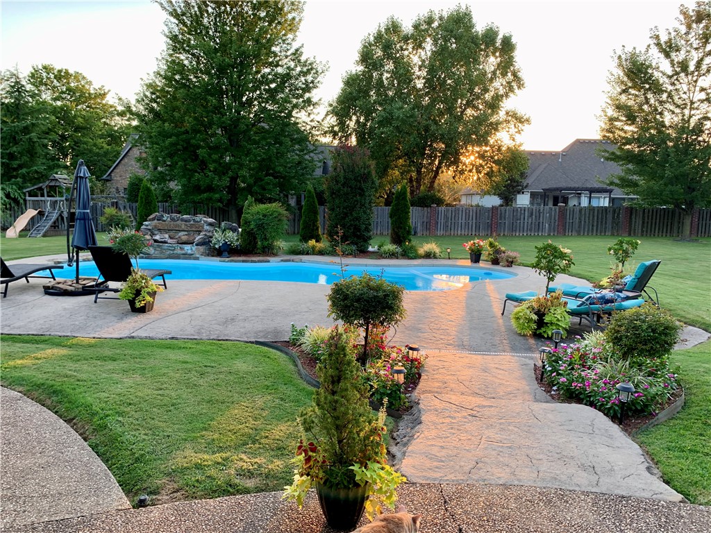 Pinnacle Sub Ph 3, The Rogers - Residential