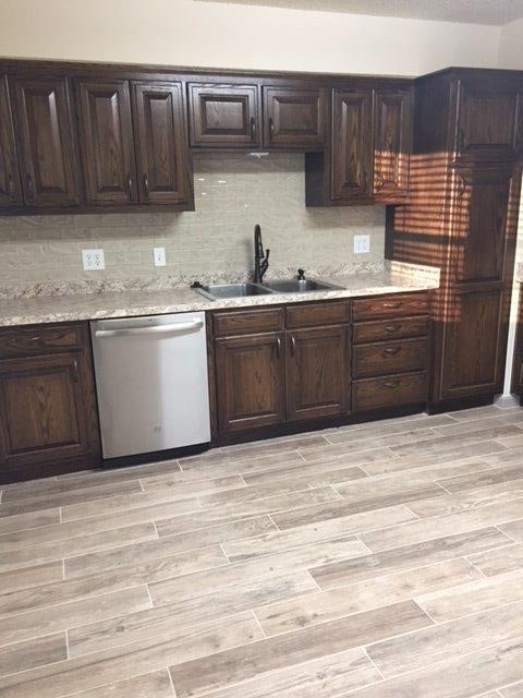 Oak Hill II, PH 1 - Residential Lease