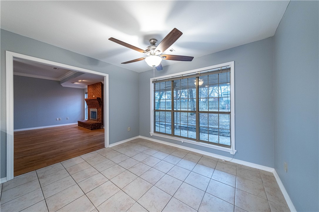 Oaks Add Ph Ii - Residential Lease