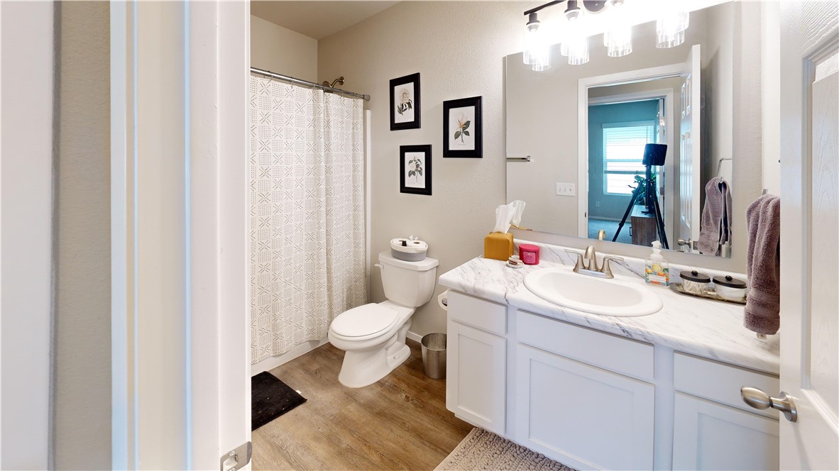 Creekside Meadows - Residential