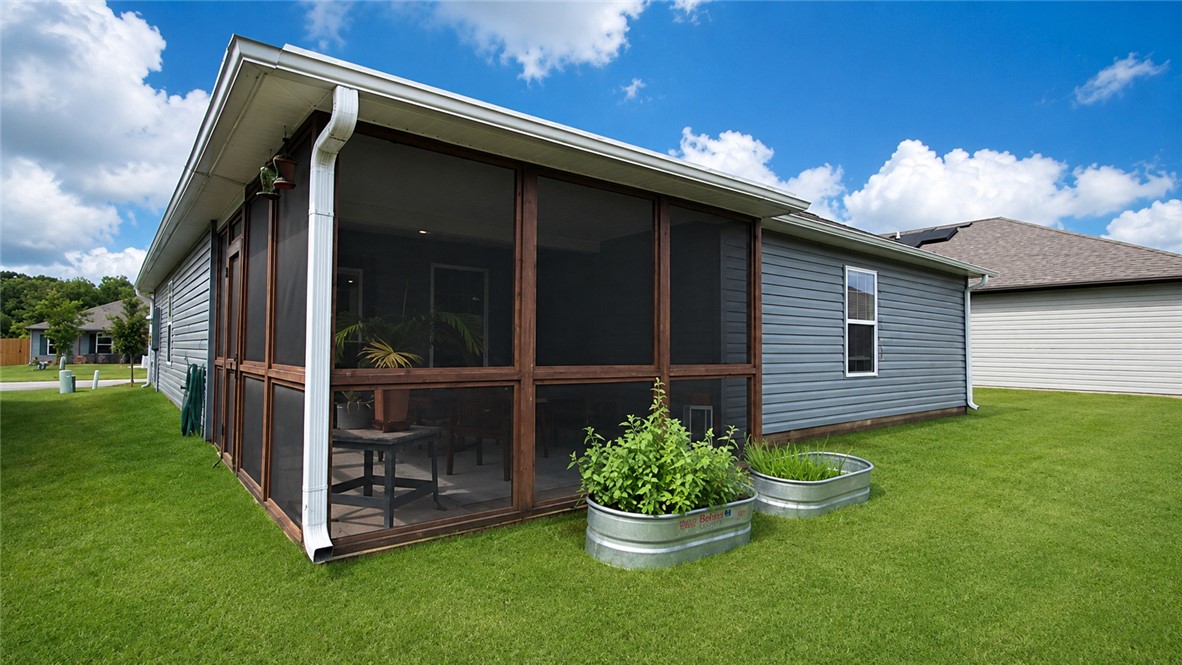 Creekside Meadows - Residential