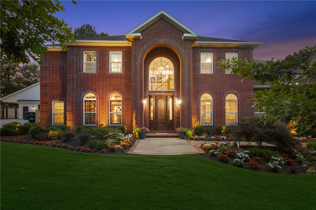 Country Club Estates - Residential
