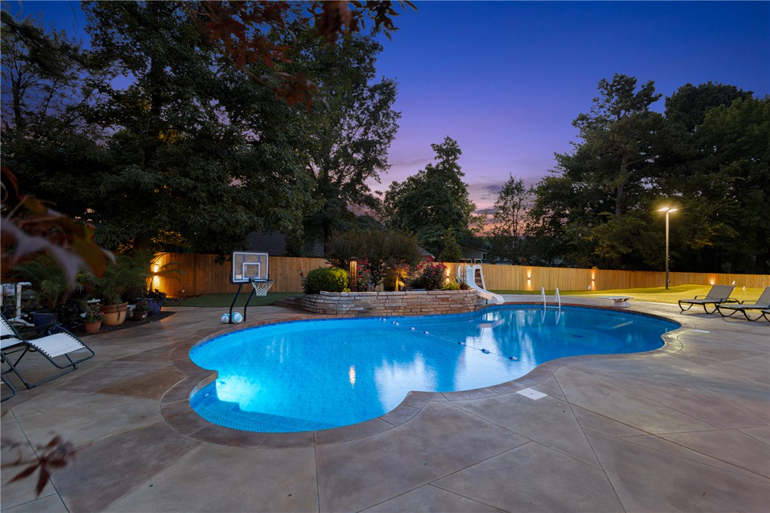 Country Club Estates - Residential
