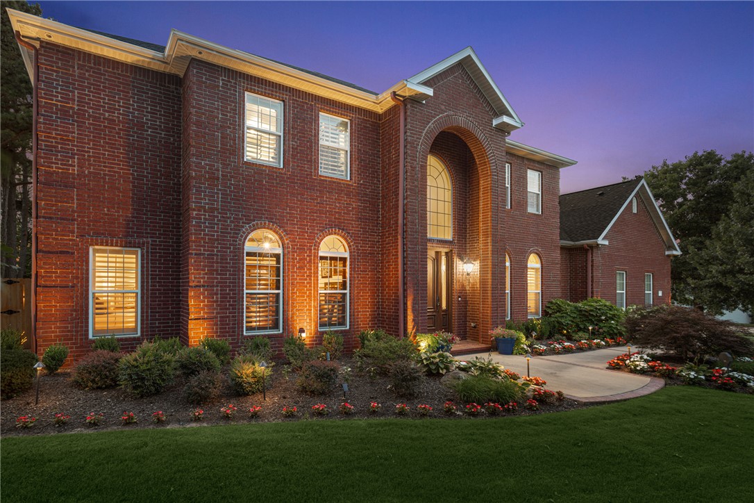 Country Club Estates - Residential