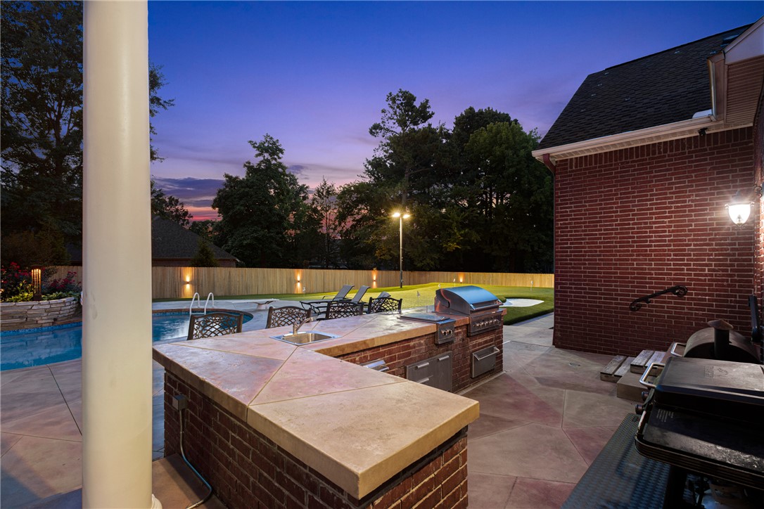 Country Club Estates - Residential