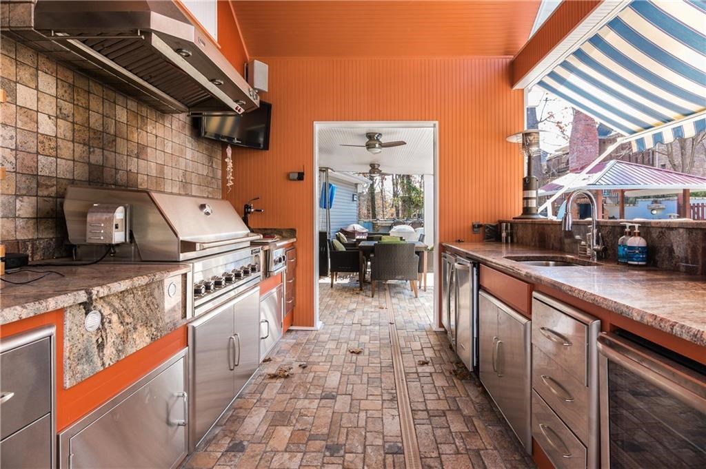 Lexington - Residential