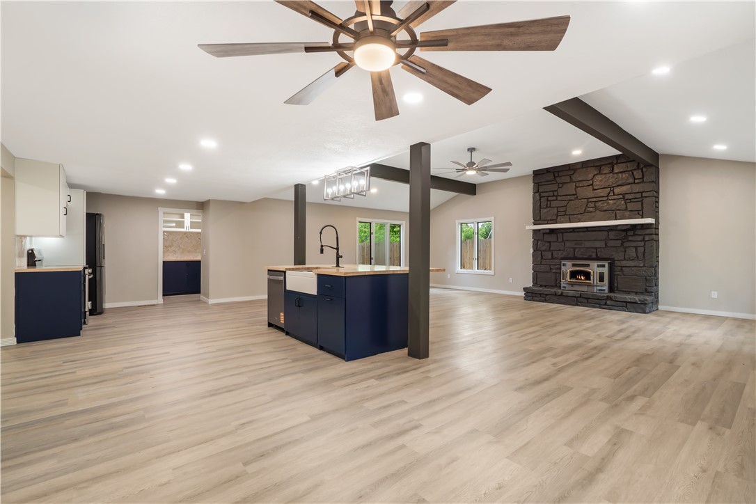 Radnor Sub Bvv - Residential Lease