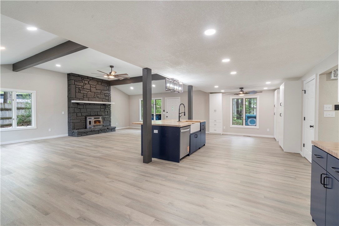 Radnor Sub Bvv - Residential Lease