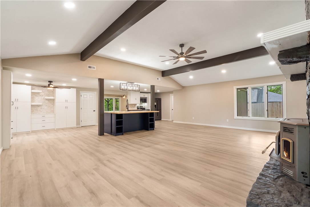 Radnor Sub Bvv - Residential Lease