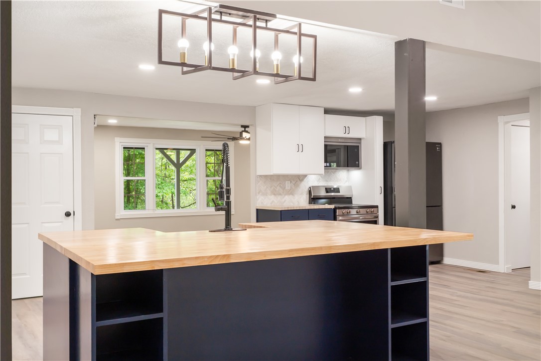 Radnor Sub Bvv - Residential Lease